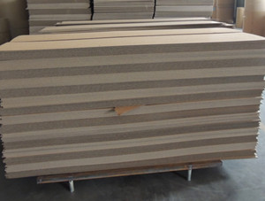 單瓦楞（léng）紙板